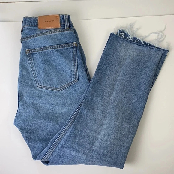 Zara the HW kick high waist distressed hem high medium wash blue jeans  XS - Picture 14 of 16
